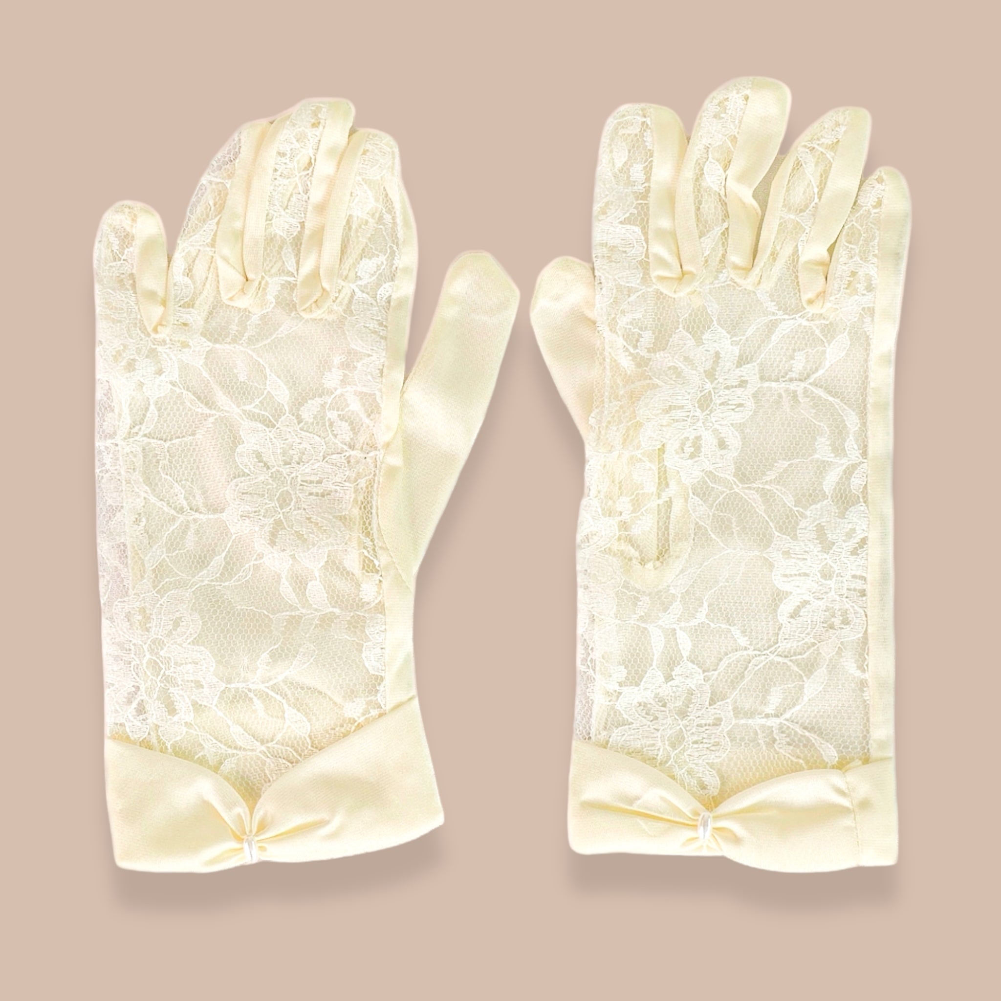 Guantes Primera Comunión Encaje Cortos
