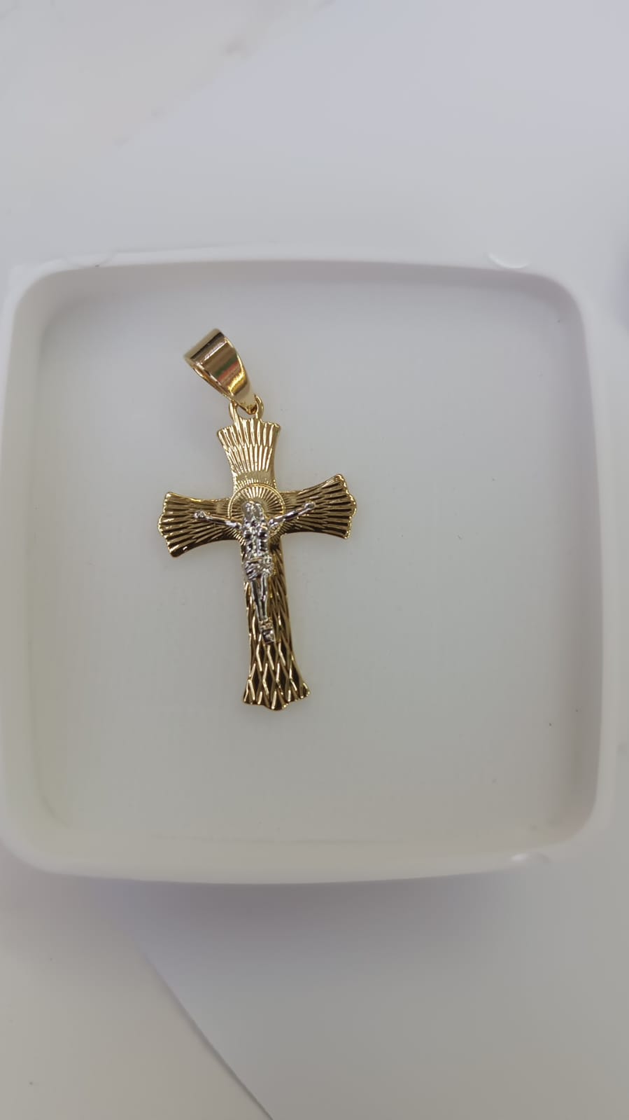 Medalla Cruz Gotita