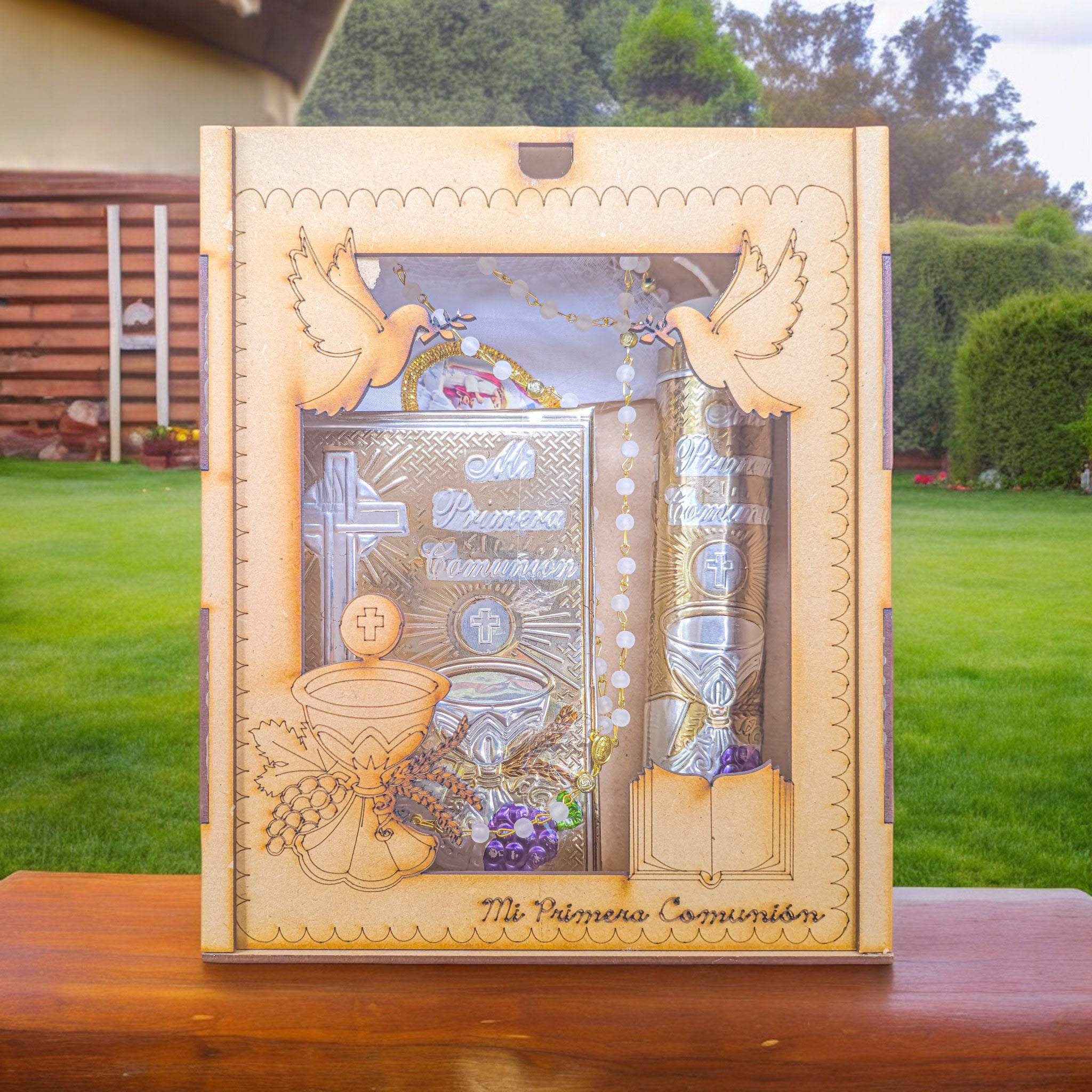Kit de Vela Primera Comunión Caja CP Repujado Uvas