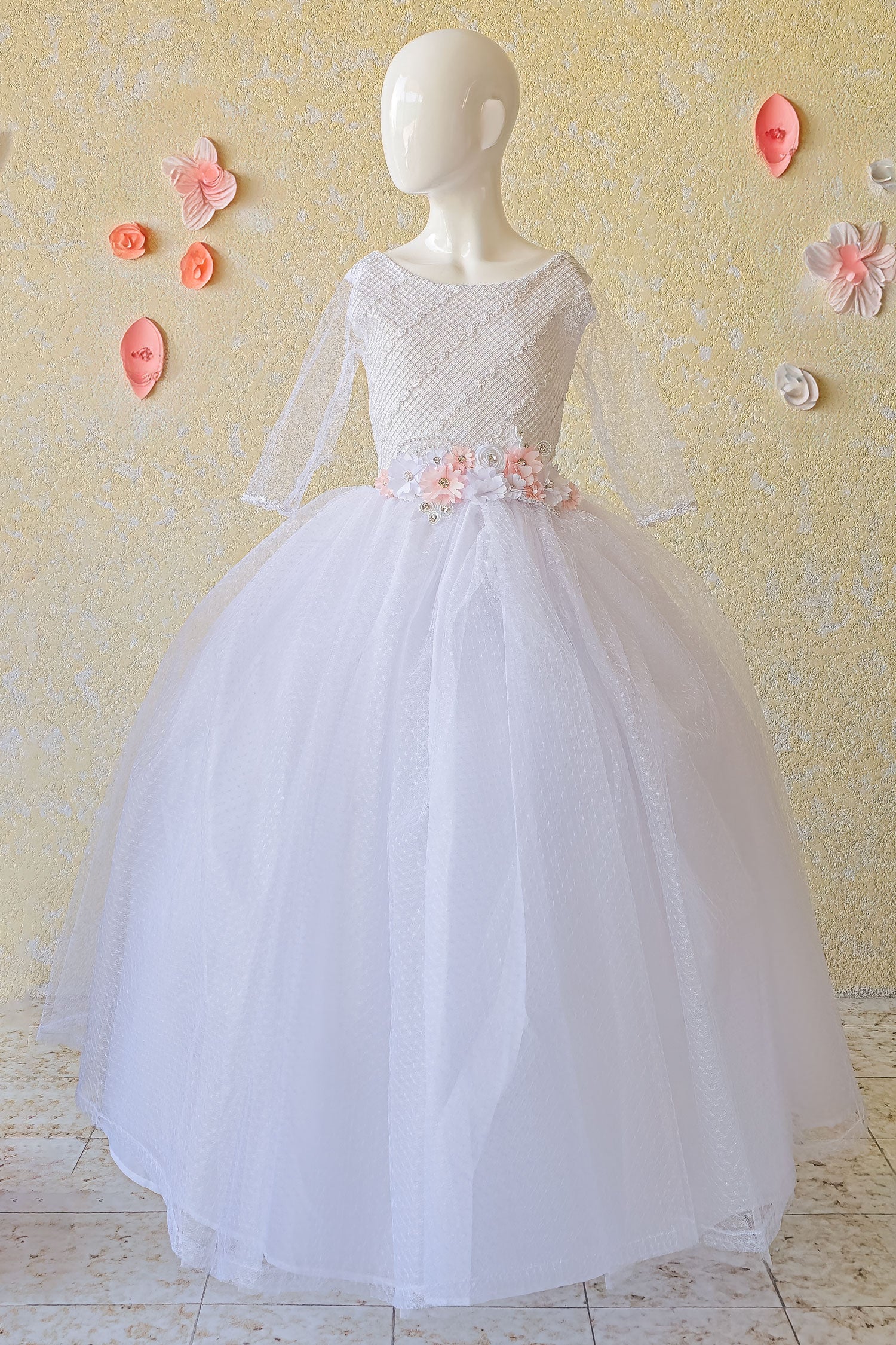 Vestido primera comunión de niña color blanco modelo mpc 012 foto 1