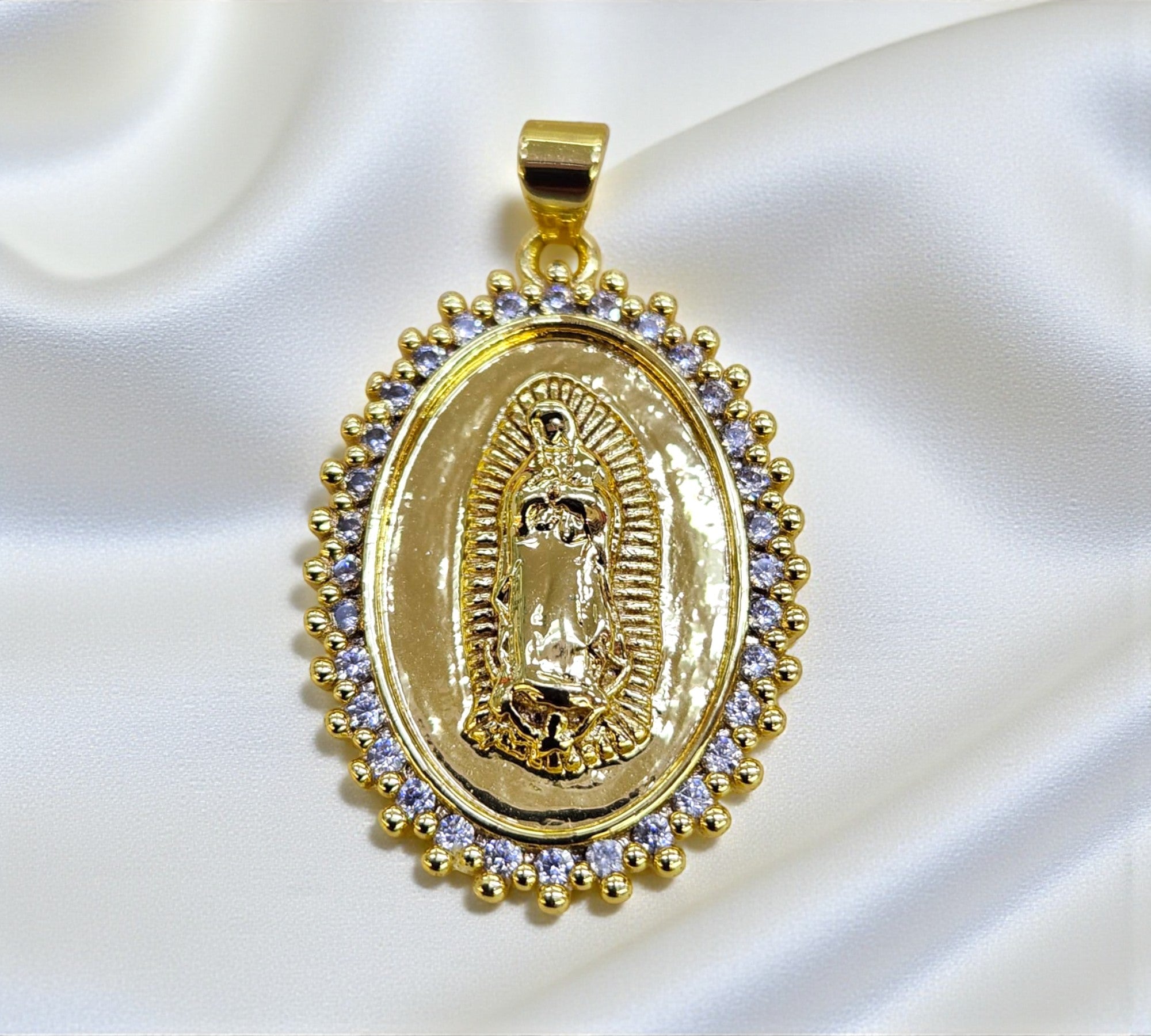 Medalla Virgen Circonia Grande